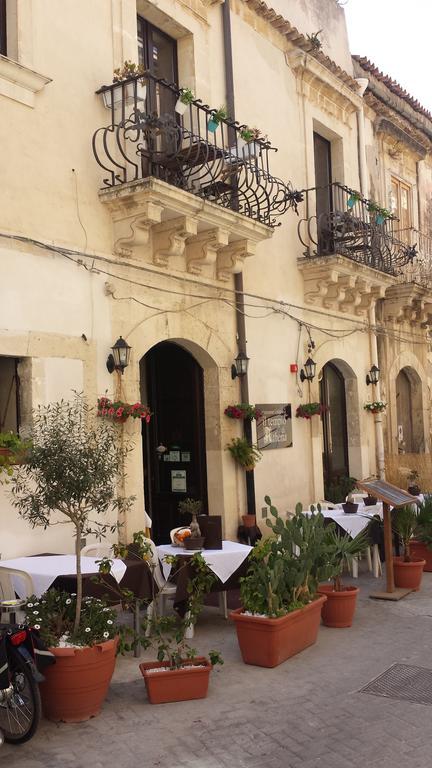 Casa Aretusa - Ortigia Holidays Syracuse ภายนอก รูปภาพ